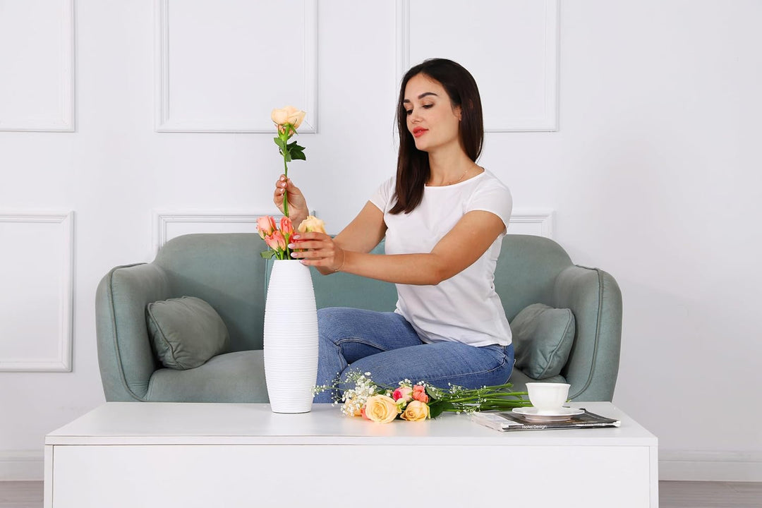 Leewadee Kleine Bodenvase für Dekozweige hohe Standvase Design Holzvase, Holz, 36 cm, Weiss, Weiss