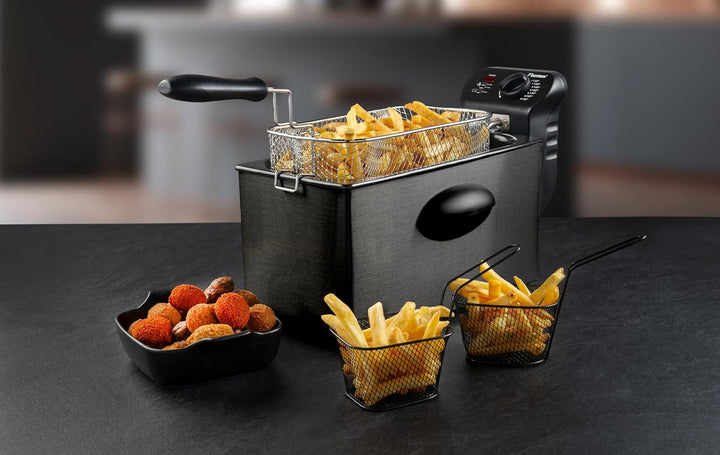 Bestron Titangraue Fritteuse, 3,5 L Kapazität, 2000 W, Cool-Zone-Technologie, Schnelles Aufheizen, W