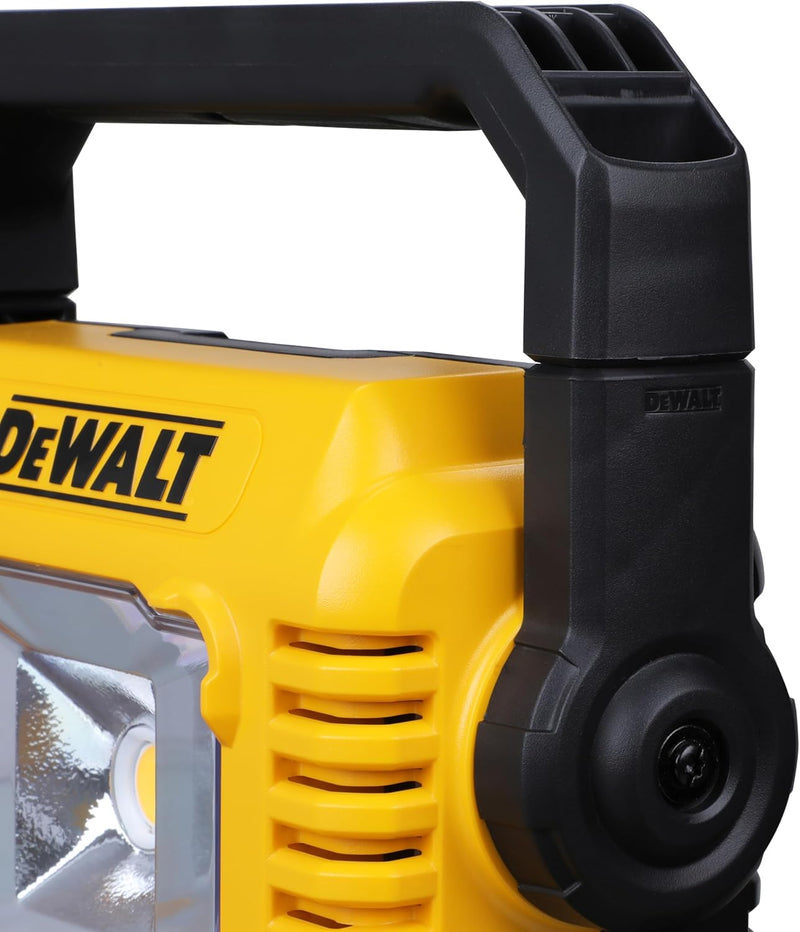 DEWALT LED Compacta XR 18V/12V 2.000 lúmenes sin cargador/batería, Multicolor