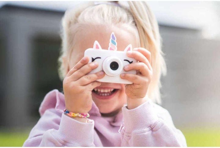 Einhorn-Kamera. THE ZOOFAMILY