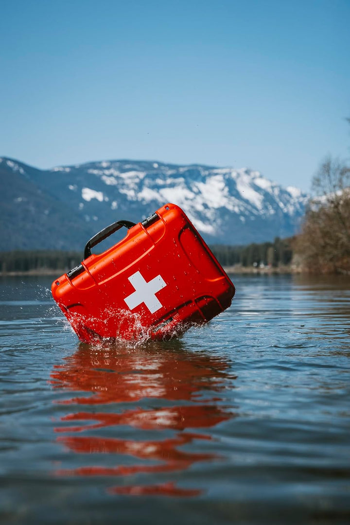 Nanuk 968 wasserdichter Hartschalenkoffer mit leeren Rädern Erste Hilfe - Medium, Erste Hilfe - Medi