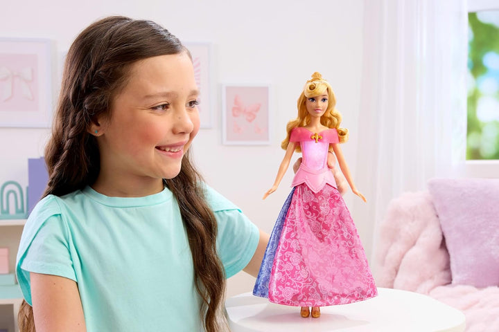 Mattel Disney Princess Aurora-Modepuppe mit leuchtendem Oberteil und Kleid mit Farbwechsel von rosa