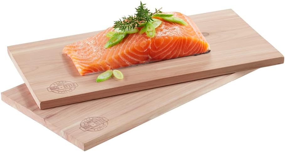 GEFU Zedernholz-Grillbretter BBQ 2er-Set – Für Fisch, Fleisch & Gemüse | Intensives Raucharoma beim