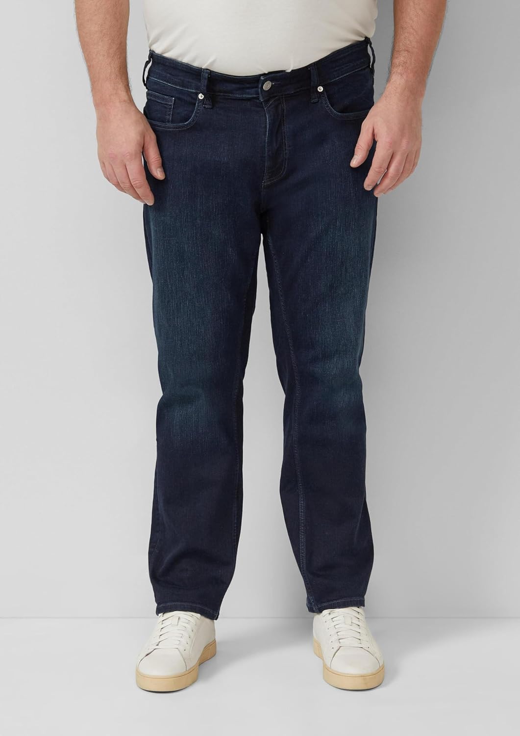 Jeans Casby/Relaxed Fit/Mid Rise/Straight Leg 38W / 30L 59z7, 38W / 30L 59z7
