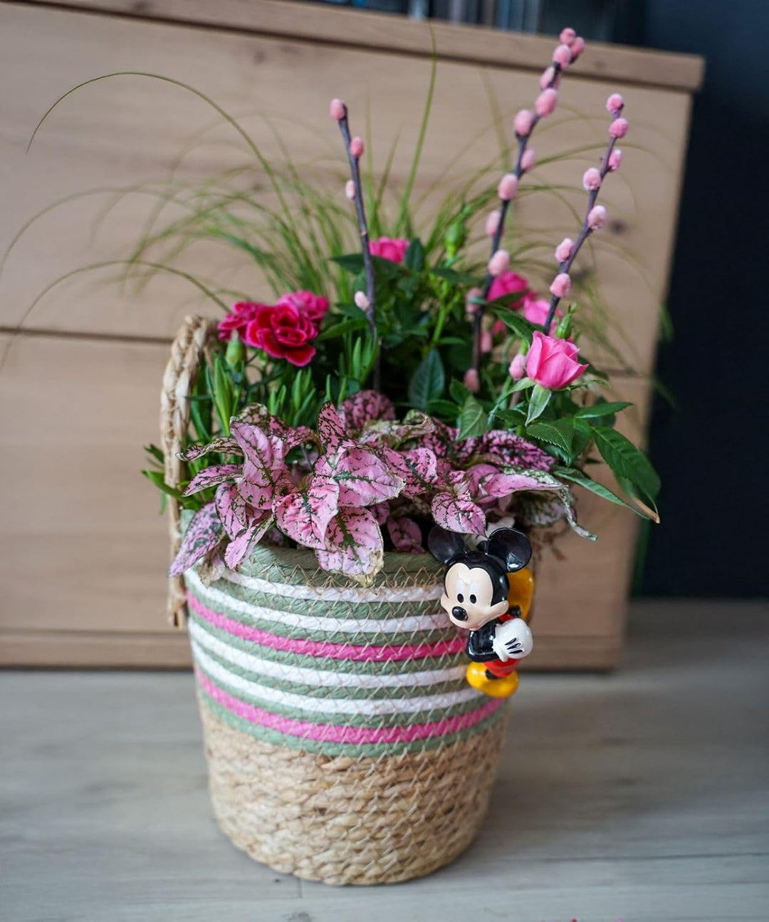 Christmas Inspirations Disney Mickey Mouse Pot Buddy In und Outdoor 10 x 7 x4 cm Gartendekoration fü