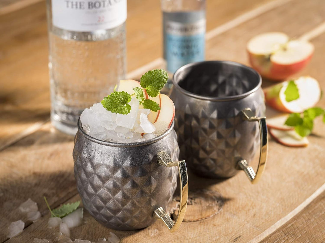 2 Moscow Mule Becher, 500 ml, hochwertige Edelstahl-Becher mit Ananas Struktur, lebensmittelecht, Pi