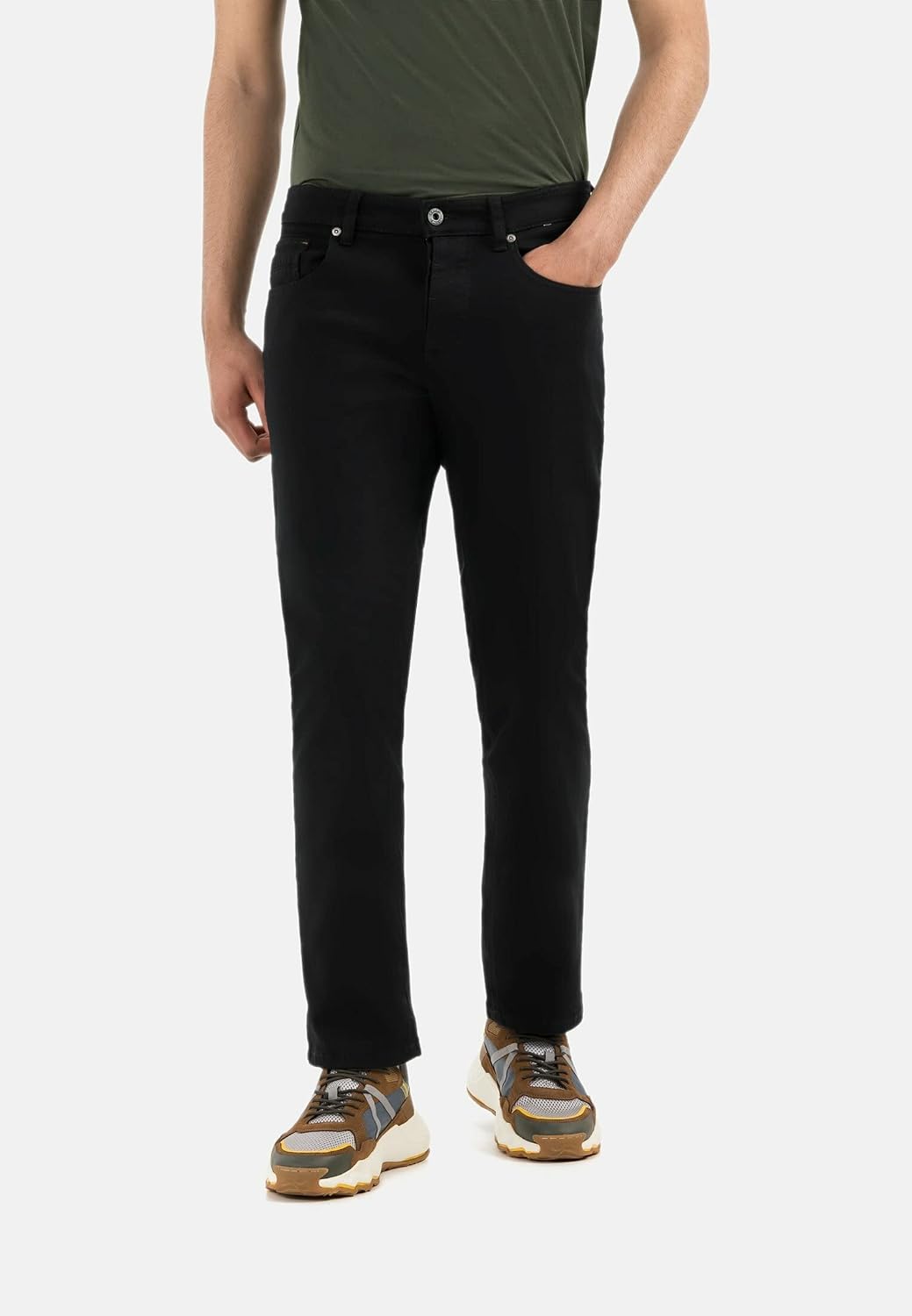 camel active Herren Relaxed Fit 5-Pocket Jeans mit leichten Used-Effekten 32W / 30L Schwarz, 32W / 3