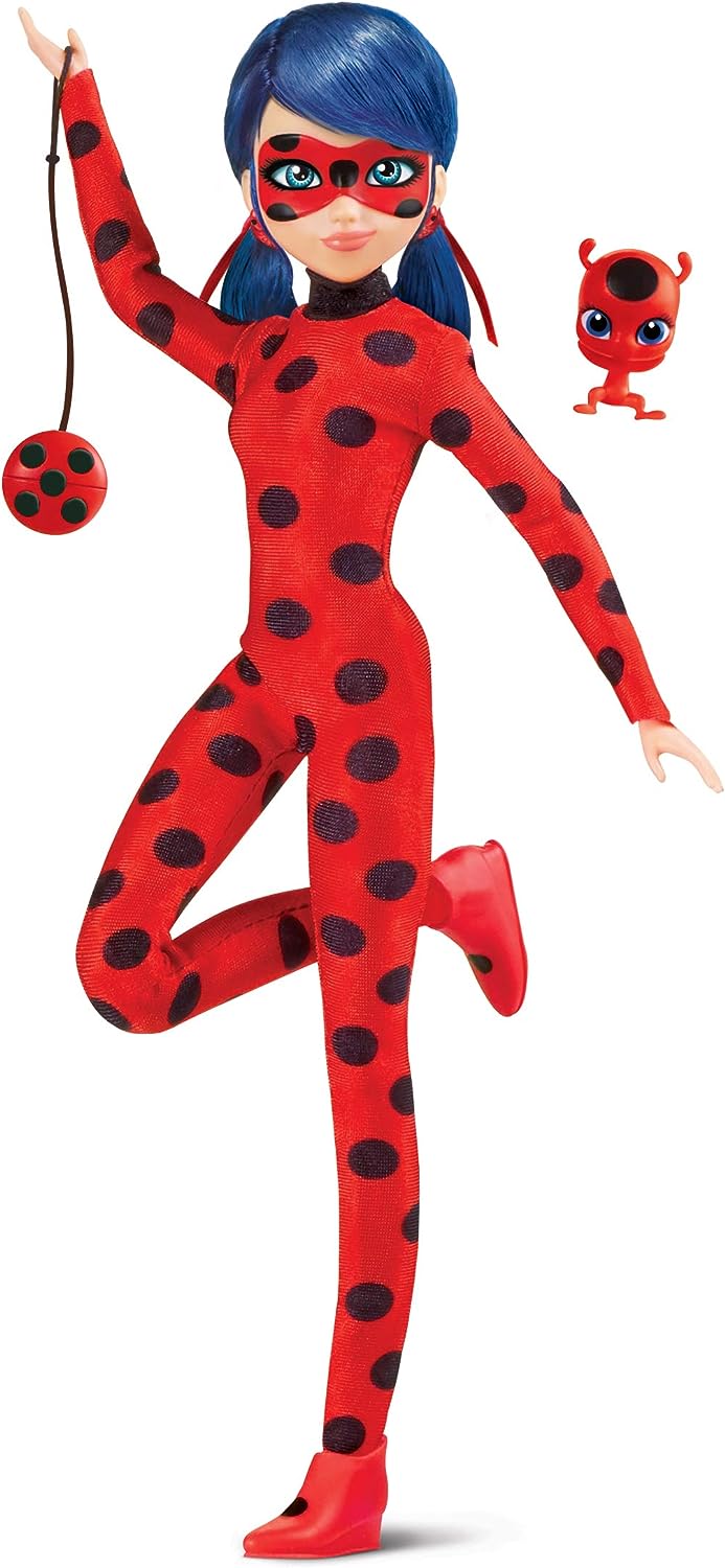 BANDAI Miraculous Puppe Ladybug Kwami und Cat Noir, 26 cm grosse Ladybug-Gelenkpuppe mit Zubehör und