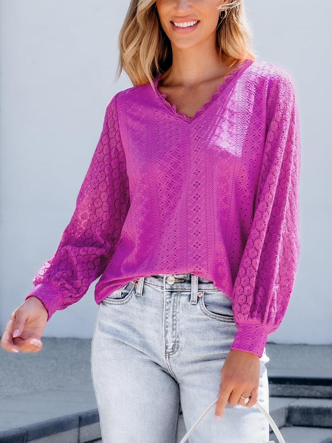CUPSHE Damen Blusen V-Ausschnitt Spitzen Wellenkante Puffärmel Langarmshirt Lässige Lace Oberteile T
