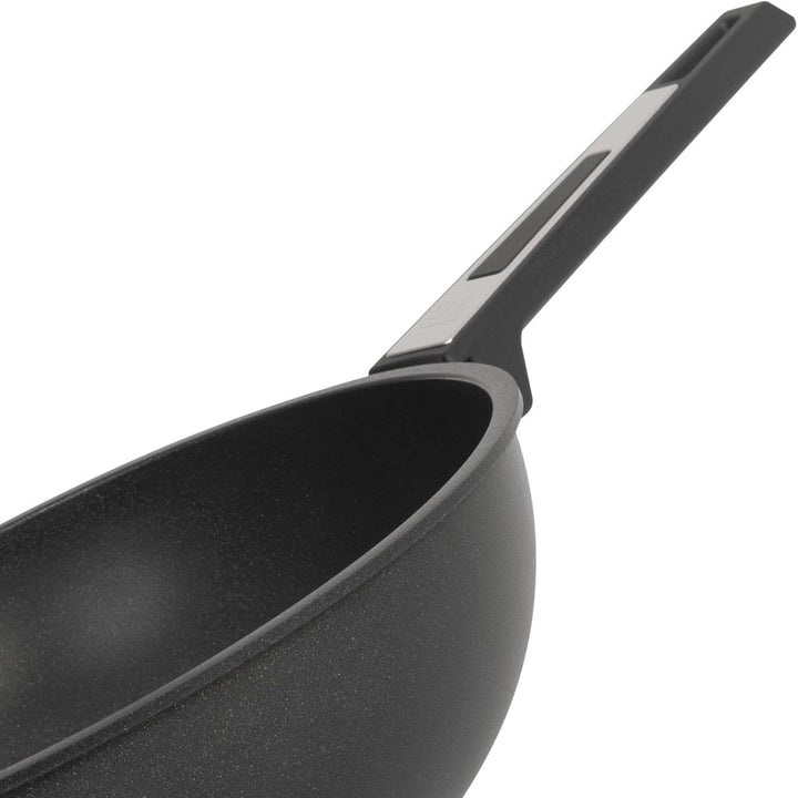 SKK grosser 2-tlg. Wok Ø 28 cm mit Griff - ohne Induktion - Aluguss Antihaft Stielwok mit glattem Bo