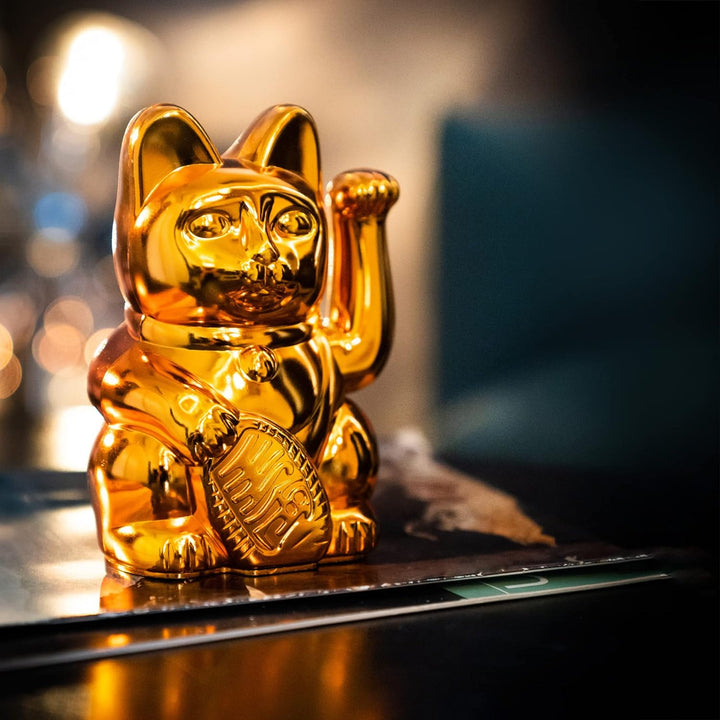 DONKEY Lucky Cat Cosmic Edition Mars Shiny Copper | Winkekatze, Maneki Neko, 15 cm, in Geschenkverpa