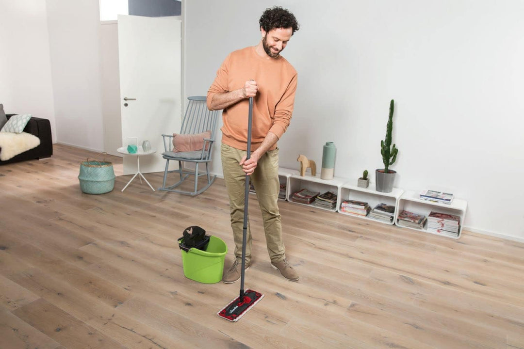 Vileda ULTRAMAX 2in1 Bodenwischer Komplett Set, Wischmopp mit Stiel, Mikrofaser-Bezug und Eimer mit