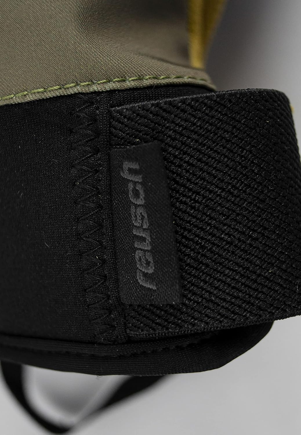 Reusch Unisex – Erwachsene Fingerhandschuhe Alp-x Touch-tec Winddicht,atmungsaktiv Winterhandschuhe