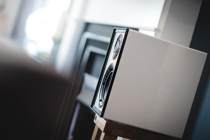 ONElinear Hi-Fi-Lautsprecher weiss, Weiss