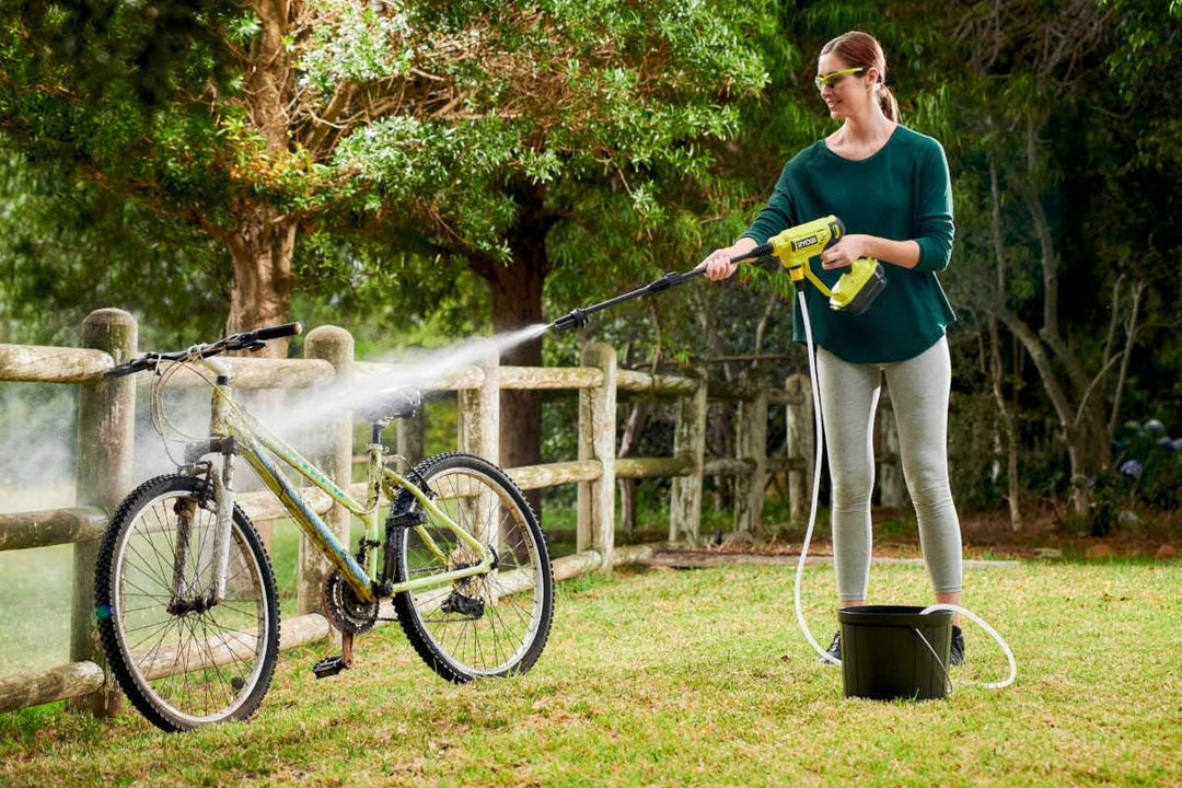 RYOBI 18 V ONE+ Akku-Mitteldruckreiniger RY18PW22A-125 (Reinigen von Fahrzeugen/Oberflächen, max. Dr