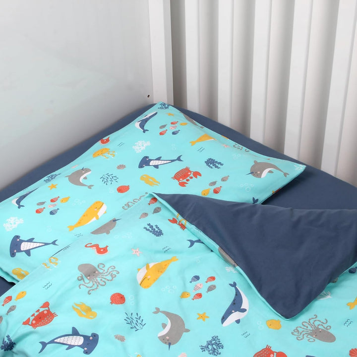 schlummersack Kinder Bettwäsche Set 100x135 Meerestiere aus 100% Baumwolle, Wendbar, mit Reissversch