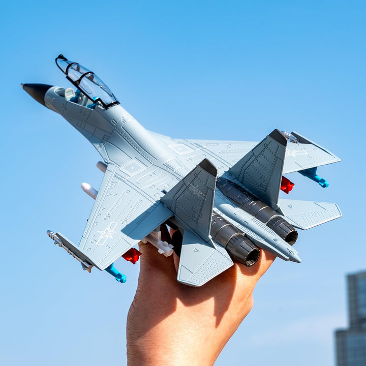 J-16 Flugzeug-Spielzeugmodell mit simuliertem Raketenangriff, Rückzug-Militärkampfflugzeugmodell mit