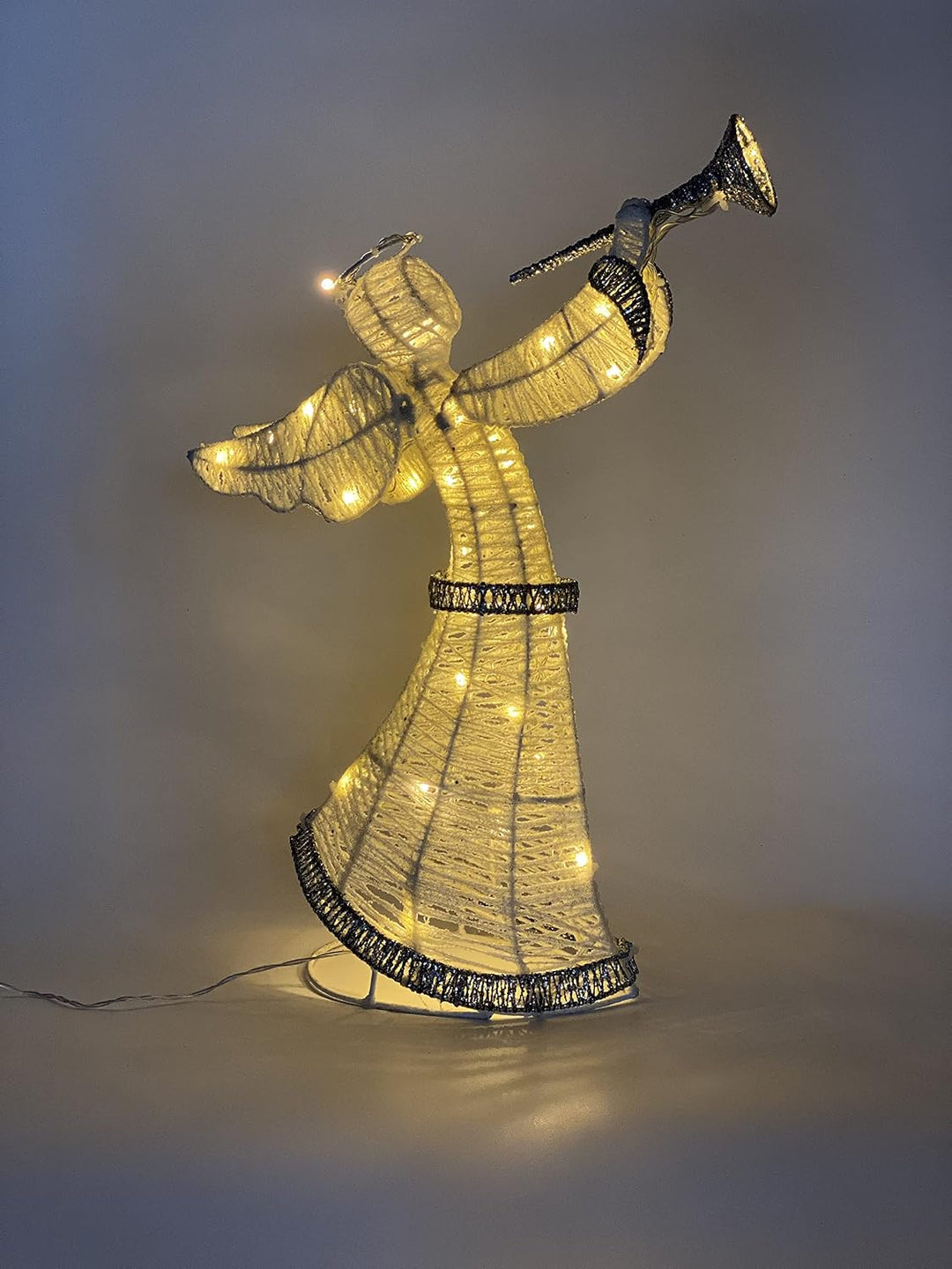 LEDZEIT - Relax Serie - LED Engel Klein, Deko Figur, Strombetrieben, mit Timer, 50cm, warmweiss, Aus