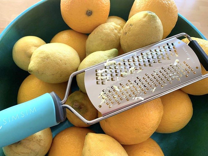 SimSim superscharfe Profi Reibe -2 in 1- Küchenreibe Edelstahl spülmaschinengeeignet Premiumqualität