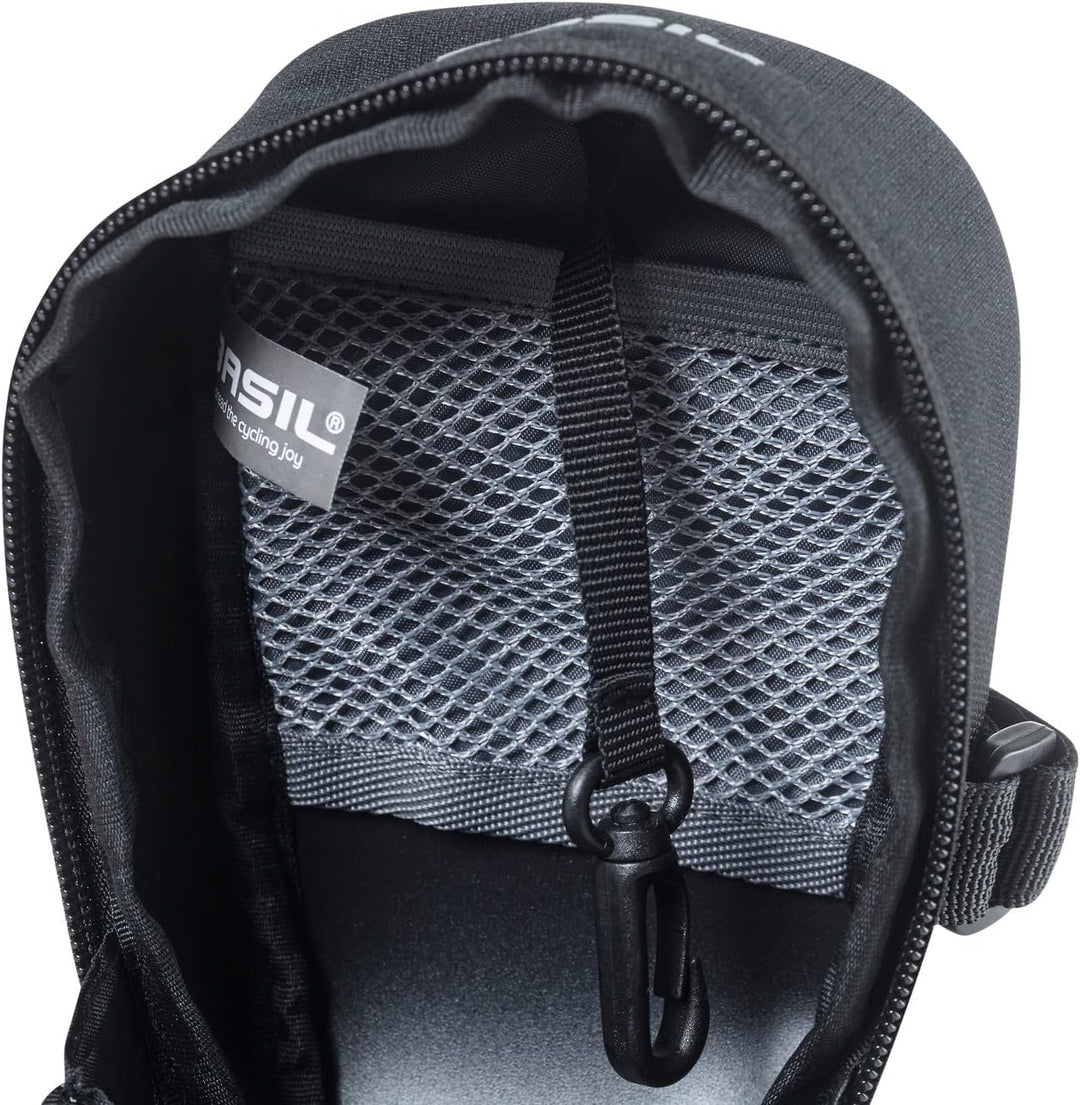 Basil Satteltasche Mada – 1 Liter – Schwarz – 11×10×9 cm, Schwarz