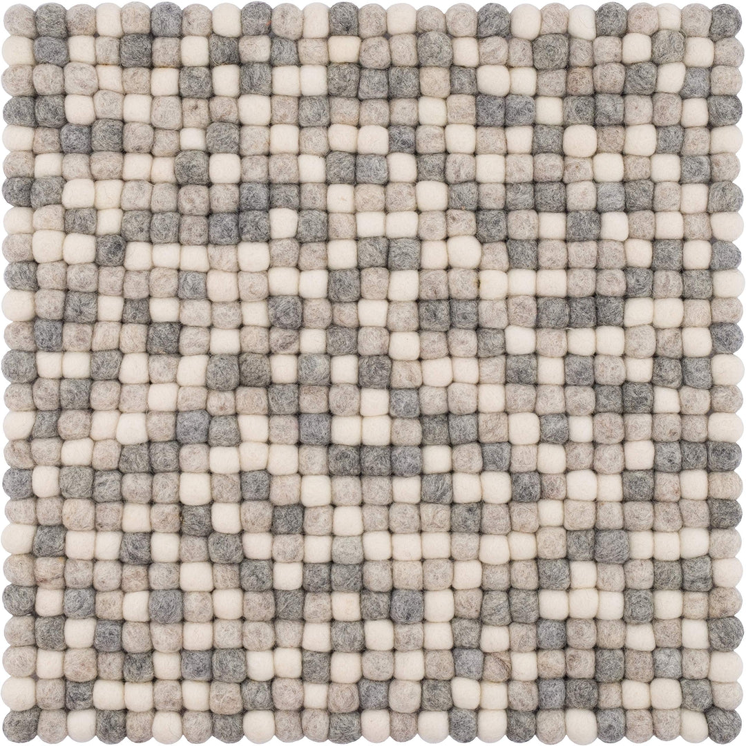 myfelt Filzkugel-Sitzauflage Stuhlauflage - Hella - quadratisch, 36x36 cm, Multi naturfarben hell, N
