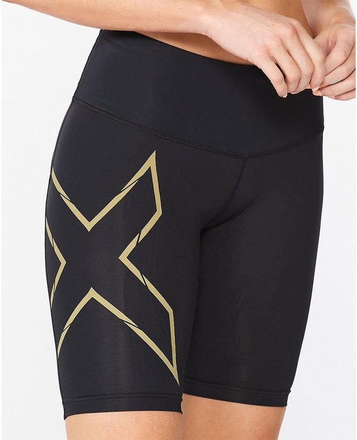 2XU Damen Shorts Light Speed Mid-rise Compression Shorts M Schwarz, M Schwarz