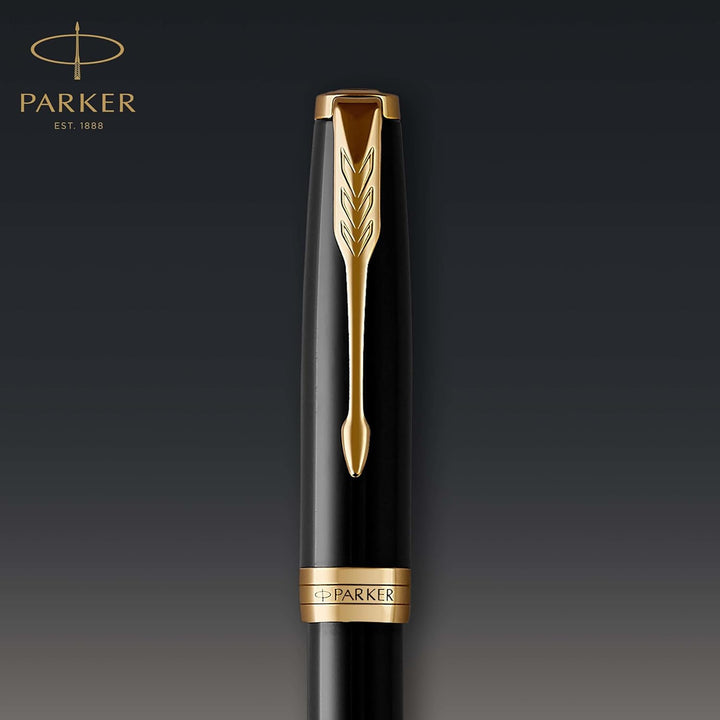 Parker Sonnet Füller | Schwarze Lackierung mit Goldzierteilen | Füllfederhalter mit feiner Feder | G
