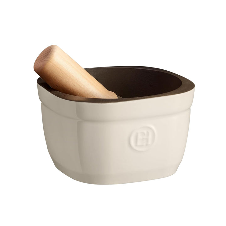 Tonmörser und Stössel clay, clay