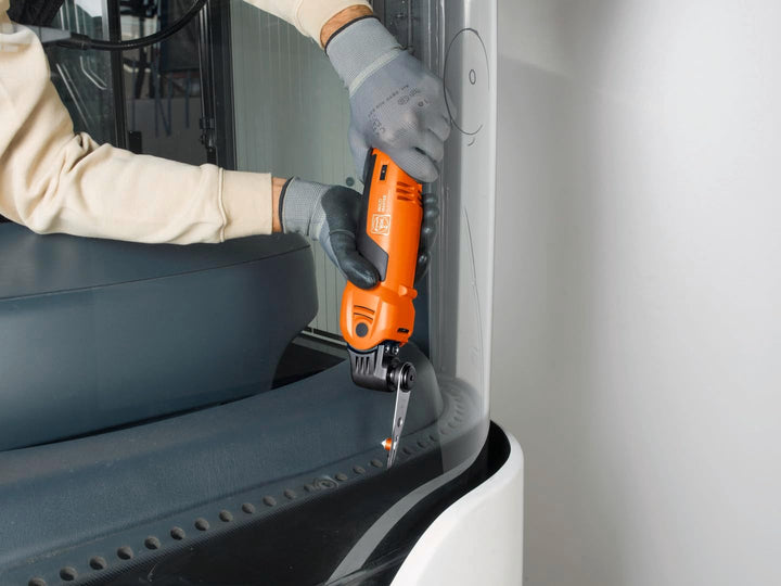Fein MultiMaster MM 700 1.7 Aut BASIC (für Ausbau/Renovierung, zum Sägen von Holz und Metall, zum Sc