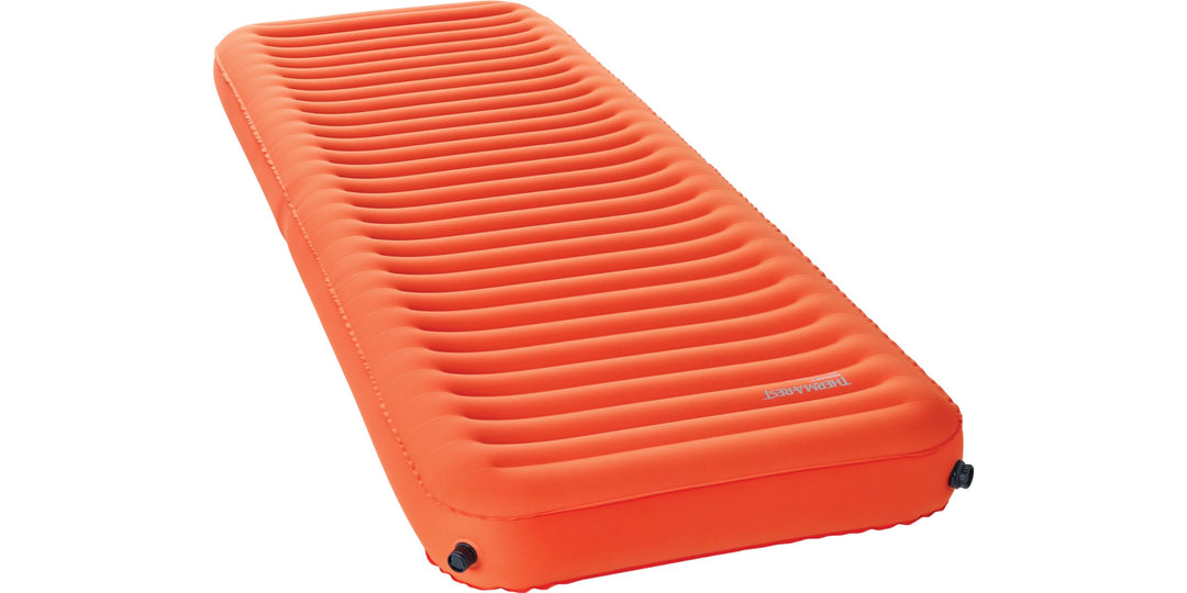 Therm-a-Rest Isomatte NEOLOFT (mit Stretch-Strickgewebe), Farbe:Ember, Grösse:L (64 x 196 cm)