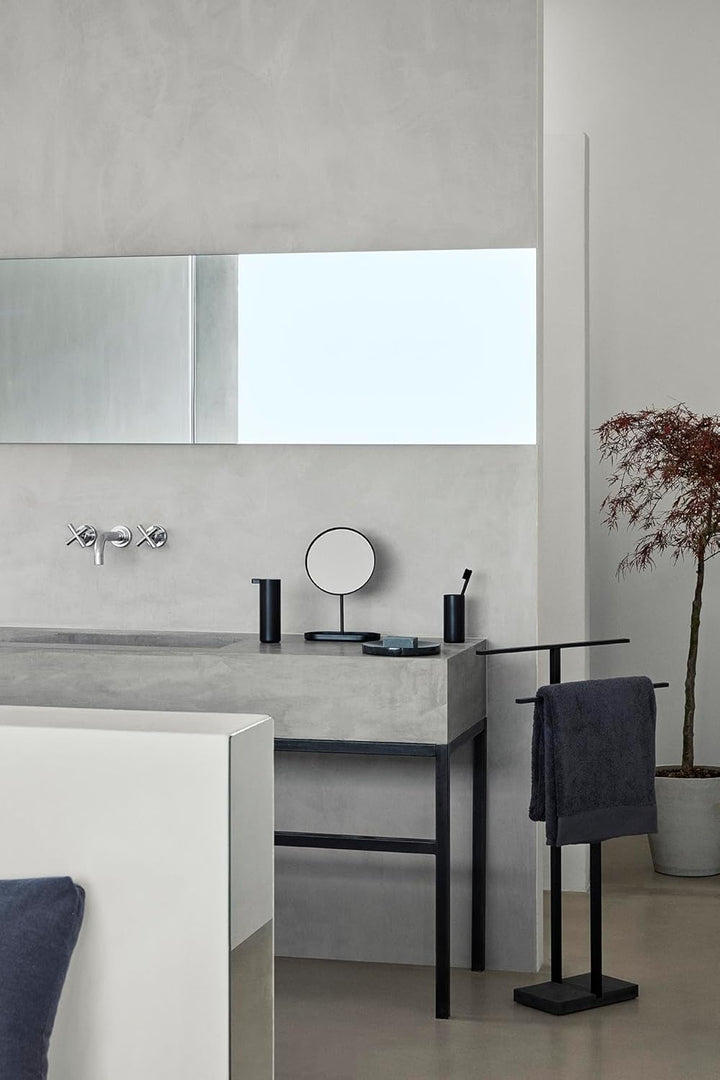 blomus Handtuchständer MENOTO | Höhe 86 cm | Stahl & PolyStone | Farbe Black