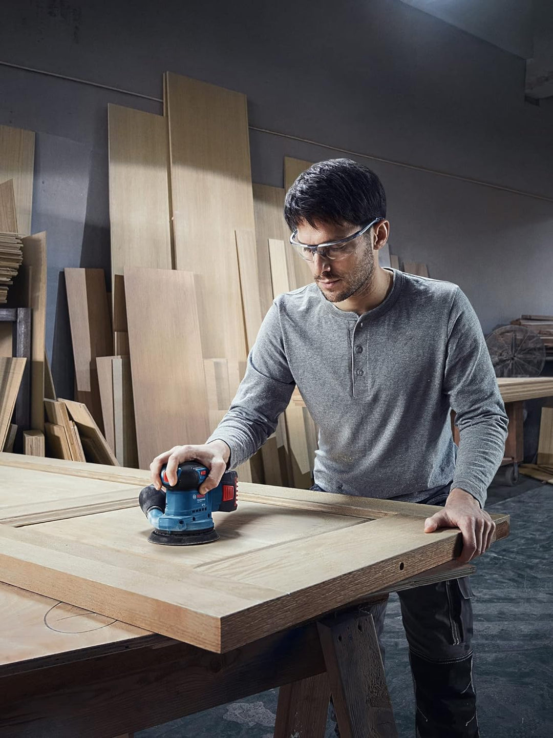 Bosch Professional GEX 185-LI Akku-Exzenterschleifer (18 Volt, SOLO, Schleifboden-Ø 125 mm, 6.000-10