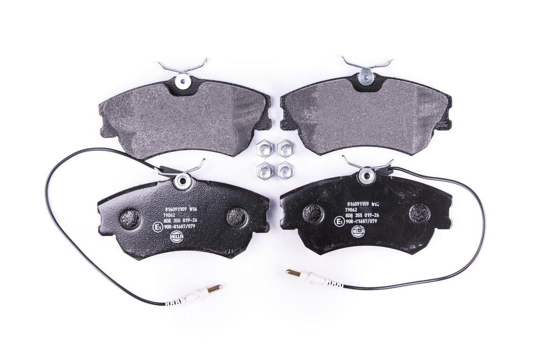 HELLA PAGID 8DB 355 019-261 Bremsbelagsatz - T9062 - Dicke/Stärke: 18.4mm - Bremssystem: Lucas - mit