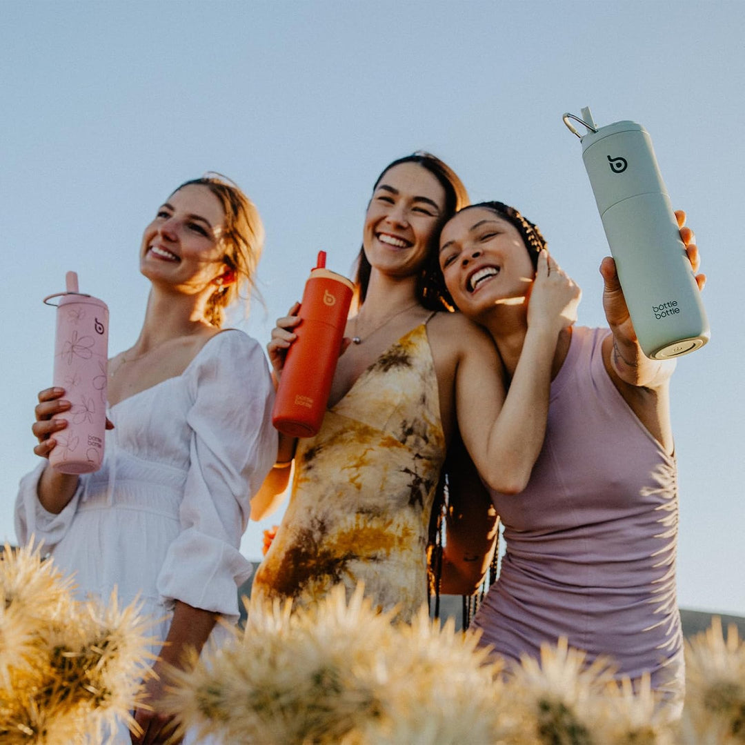 BOTTLE BOTTLE Isolierte Trinkflasche 680 ml(24oz) mit Strohhalm, Deckel und Griff für Sport, Reise,