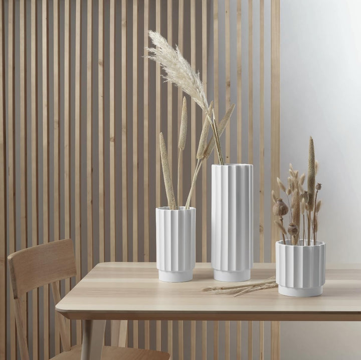 ASA Art Deco Vase aus Steingut in der Farbe Weiss mit mattem Finish Handgefertigt, Masse: 34,5cm x 1