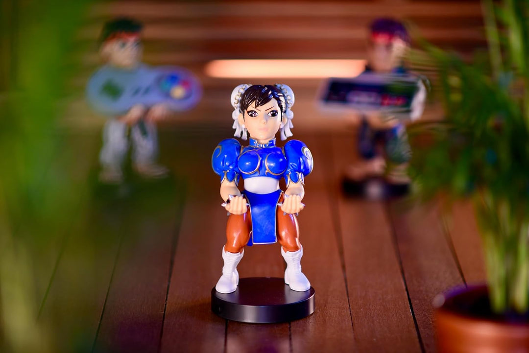 Cableguys - Capcom Street Fighter Chun Li Gaming Accessories Holder & Phone Holder for Most Controll