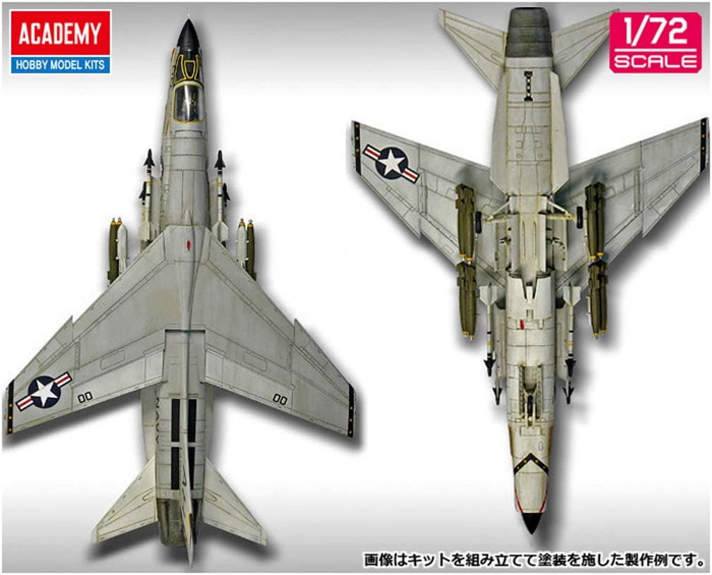 Academy AC12521-1/72 F-8E VF-162 The Hunters