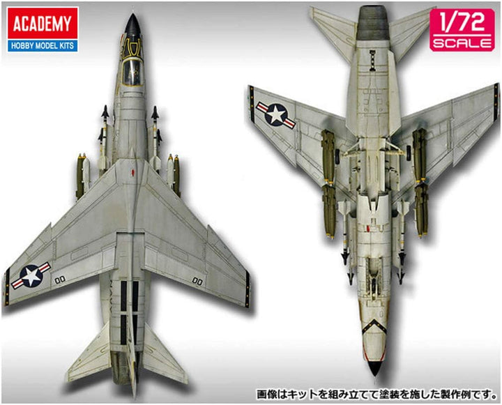 Academy AC12521-1/72 F-8E VF-162 The Hunters