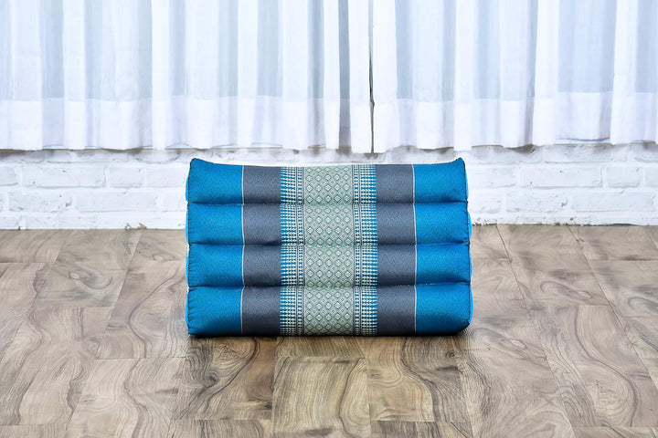 Leewadee Thai Dreieckskissen 50 x 33 x 33 cm - Feste Kapok Rückenstütze für Lesen, Bett, Sofa & Bode