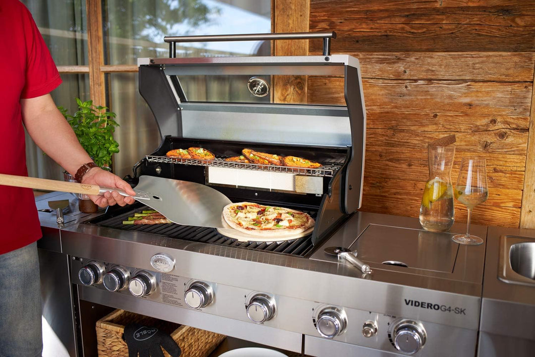 RÖSLE Barbecue Pizza-Set 3-tlg, Hochwertiger Pizzastein, Pizzaschieber und Pizza- und Flammkuchensch