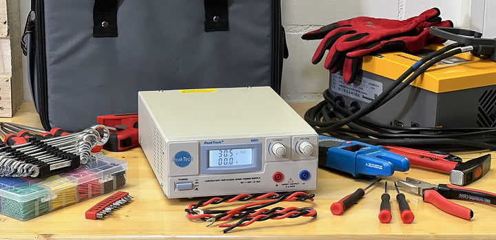 PeakTech Digtial Labornetzteil - Labornetzgerät 0-30V / 0-30A DC, stabilisiert, 1 Stück, P 6160 Sing