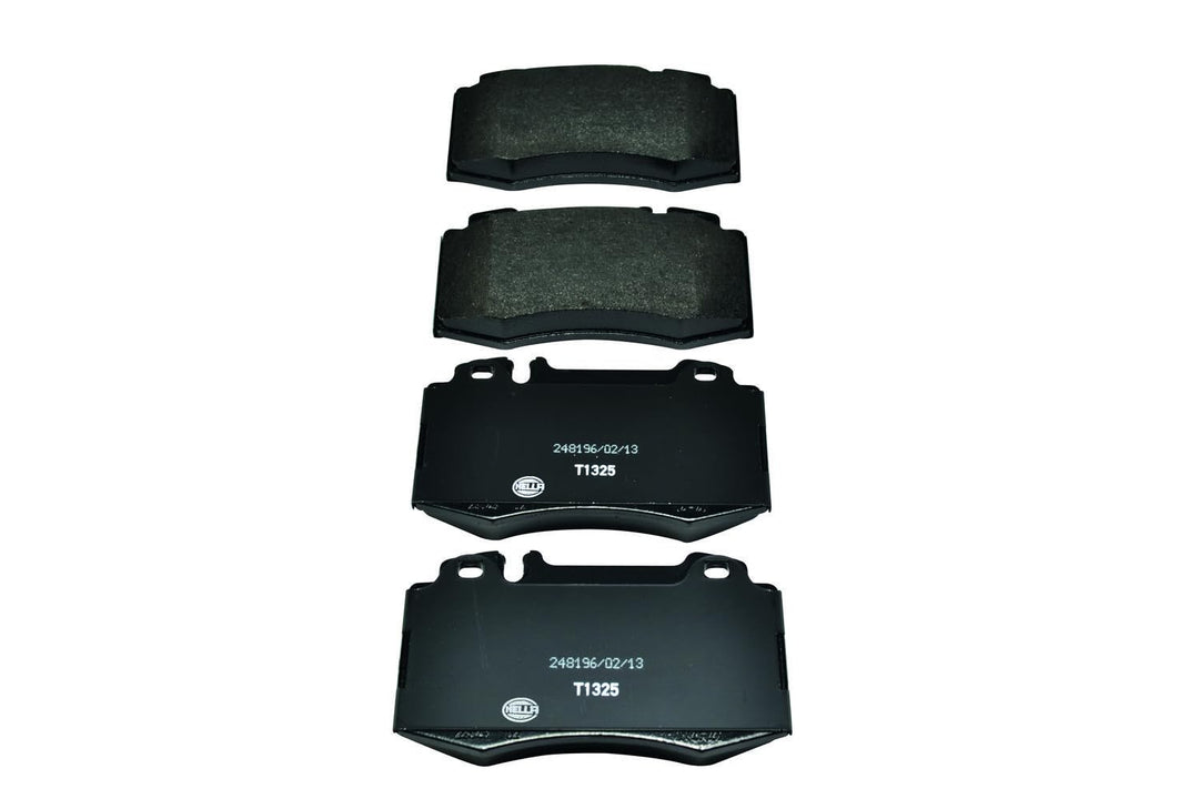 HELLA PAGID 8DB 355 010-171 Bremsbelagsatz - T1325 - Dicke/Stärke: 17.7mm - Bremssystem: Brembo - fü