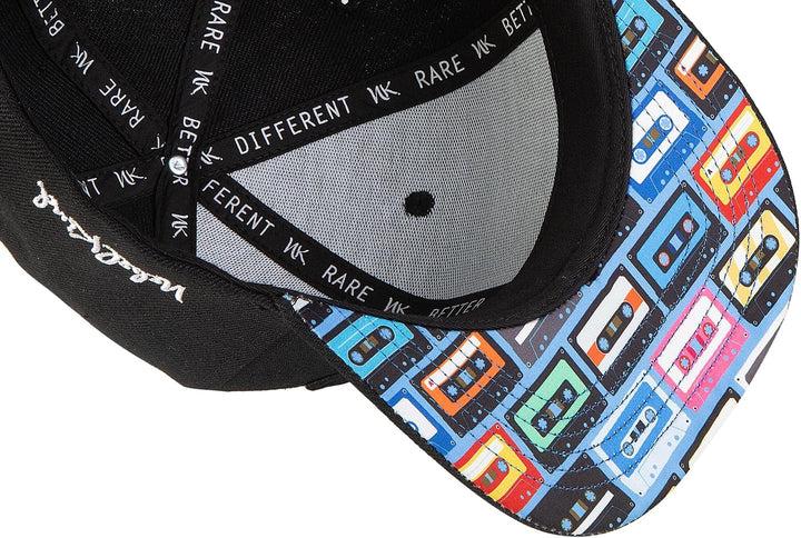 Nebelkind Snapback Cap Schwarz Kassetten Retro Grössenverstellbar Unisex One Size