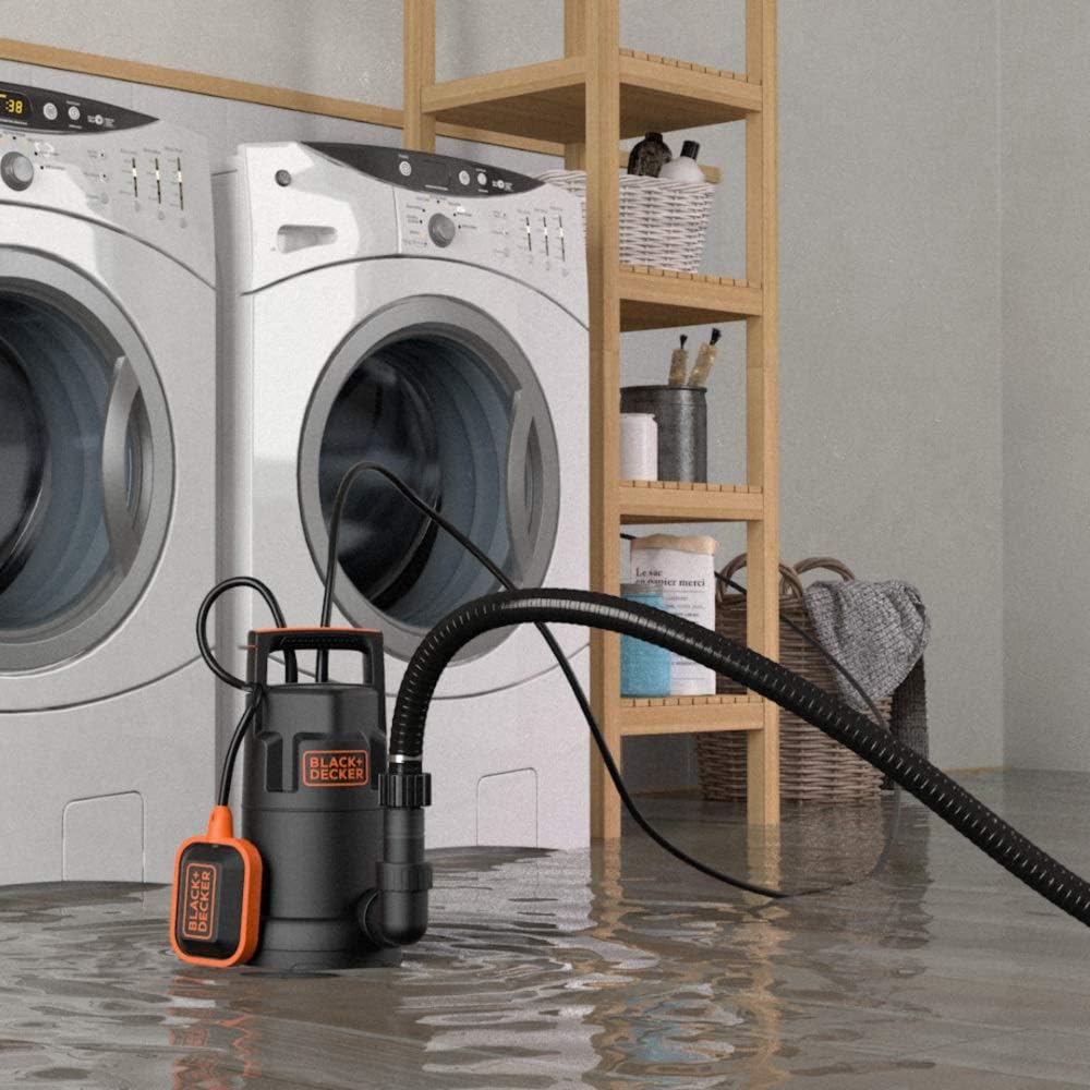 BLACK+DECKER BXUP250PCE Tauchpumpe für Klarwasser (250 W, max. Förderleistung 6000 l/h, max. Förderh