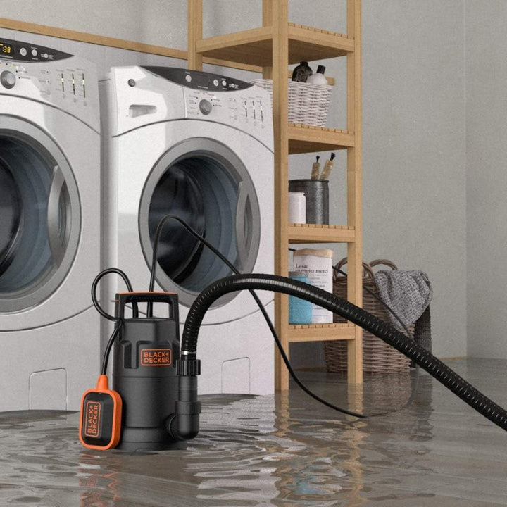 BLACK+DECKER BXUP250PCE Tauchpumpe für Klarwasser (250 W, max. Förderleistung 6000 l/h, max. Förderh