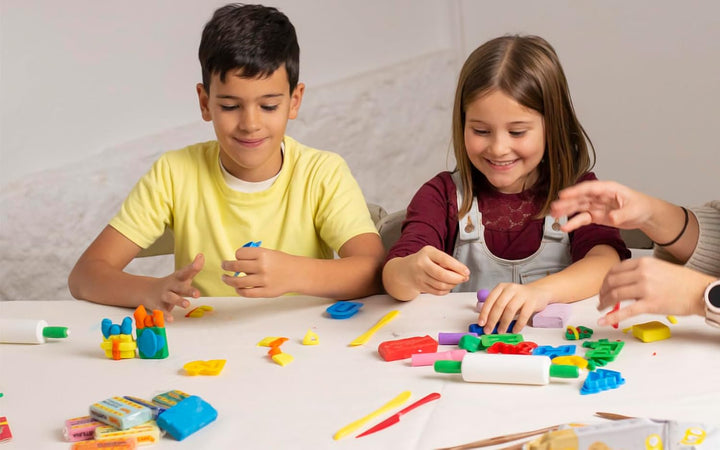 Jovi Plastilin, leicht formbare Modelliermasse für Kinder ab 2 Jahren, 30 Stangen, 15 x 2 Farben, je