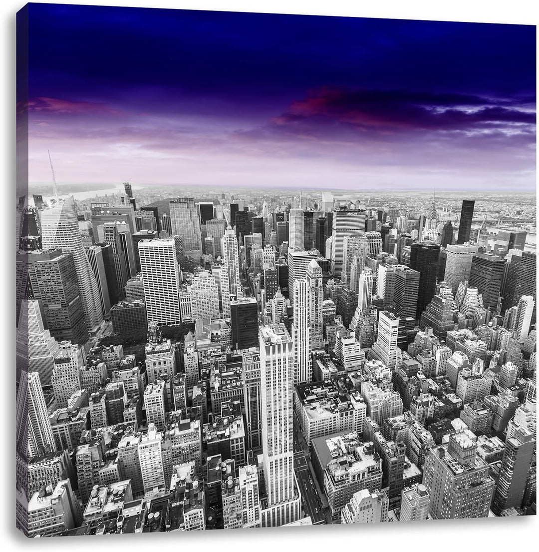 Pixxprint riesige Skyline von New York am späten Abend schwarz/weiss, Format: 70x70 auf Leinwand, 70
