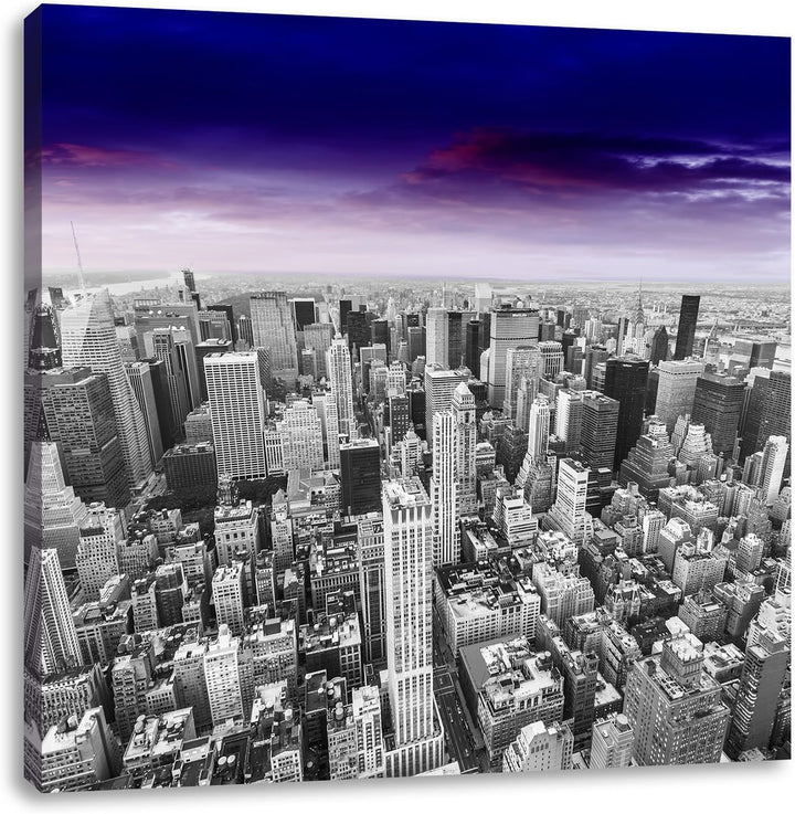 Pixxprint riesige Skyline von New York am späten Abend schwarz/weiss, Format: 70x70 auf Leinwand, 70