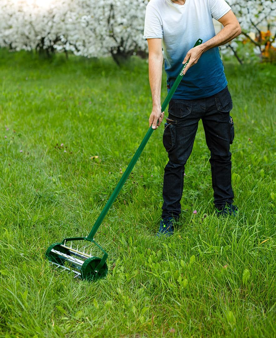 VERTO Hand Rasenlüfter | Rasen-Lüfter | Rasen Pflegen, Rasen Lüften | Entfernt Moos Und Rasenfilz |