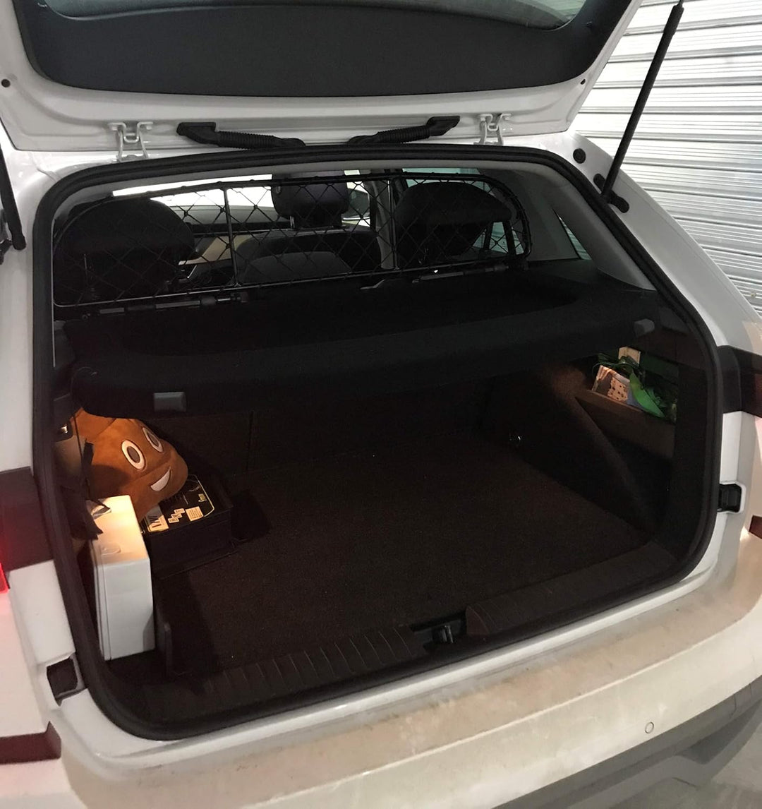 ERGOTECH Trennnetz Trenngitter kompatibel mit SKODA Kamiq (ab BJ 2019), RDA65-XXS8, für Hunde und Ge